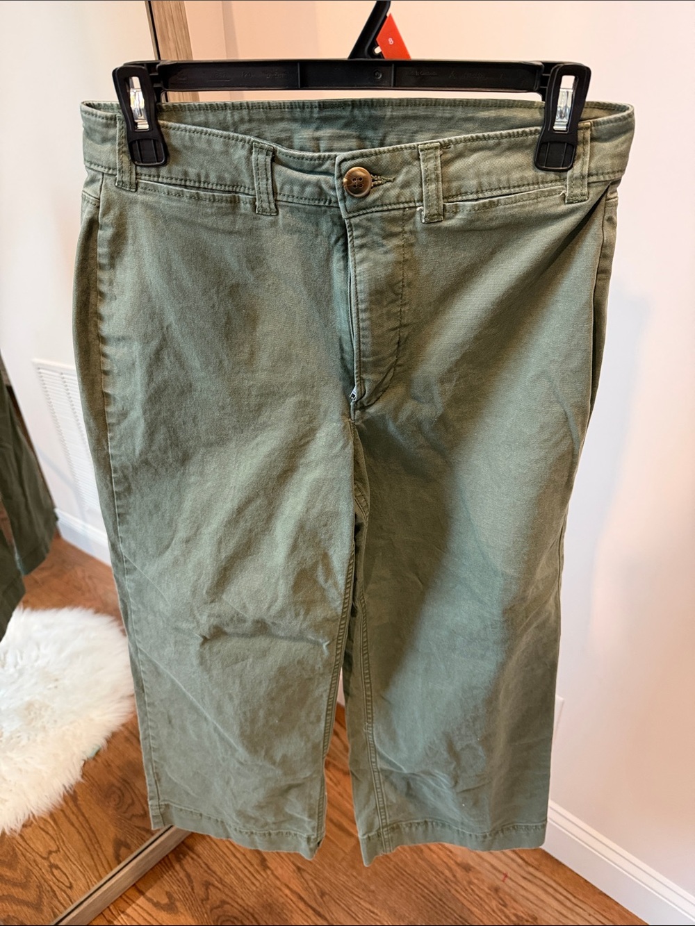 Women’s old navy high rise wide leg Olive Green Pants